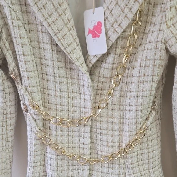 L'ATISTE White Tweed Dress with Gold Accents - Picture 4 of 10